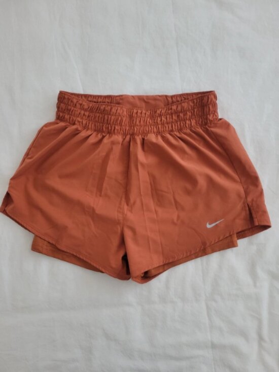 Nike Tempo Shorts Women's Size S Orange Dri-FIT High Rise Running Athletic Gym - Picture 2 of 5